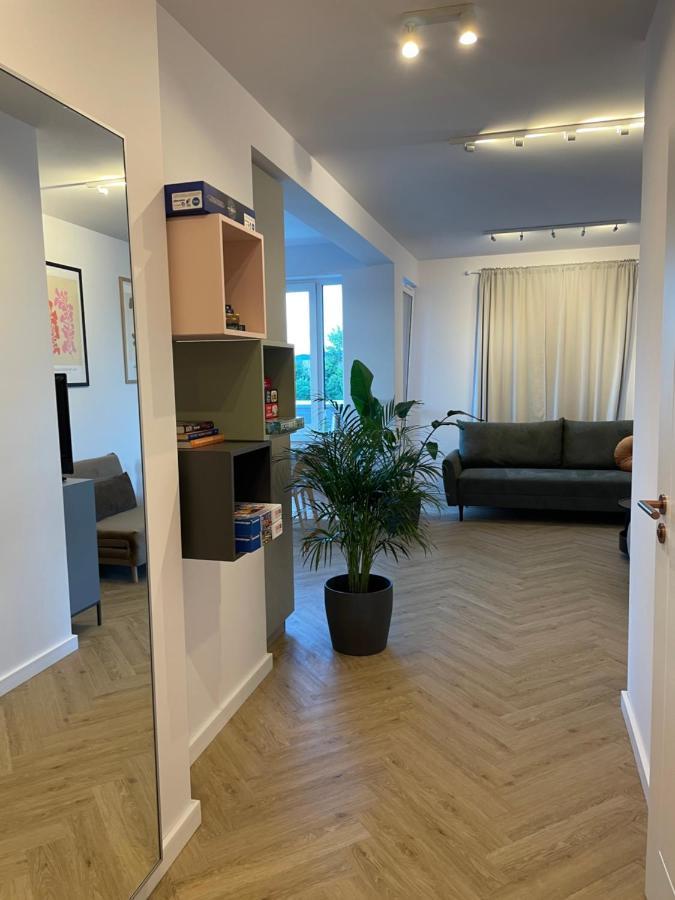 Apartament Na Letniej Z Duzym Tarasem Z Widokiem Na Gory Kłodzko Dış mekan fotoğraf
