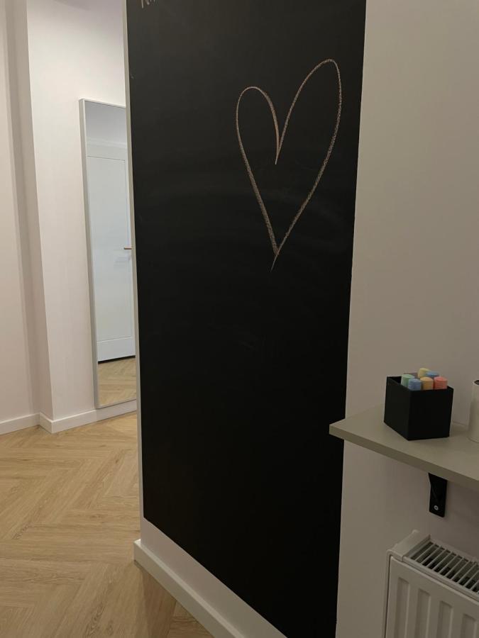 Apartament Na Letniej Z Duzym Tarasem Z Widokiem Na Gory Kłodzko Dış mekan fotoğraf