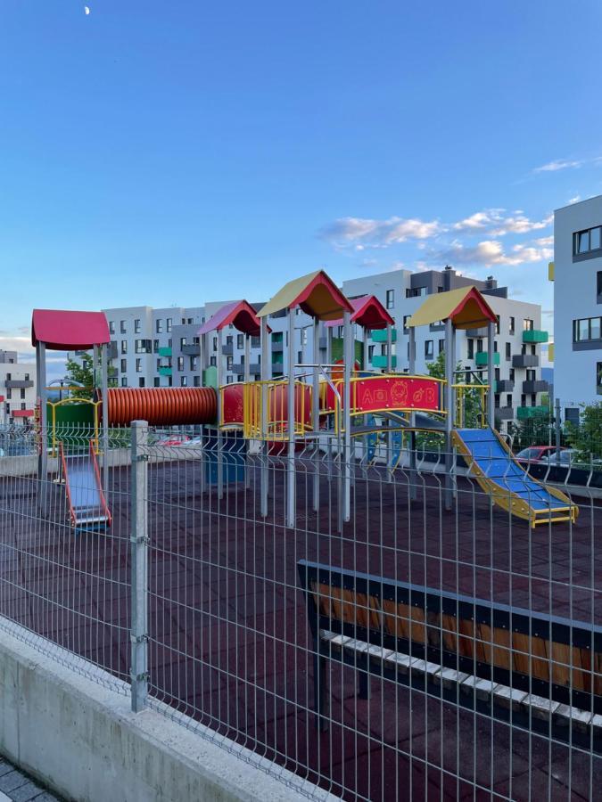 Apartament Na Letniej Z Duzym Tarasem Z Widokiem Na Gory Kłodzko Dış mekan fotoğraf